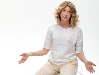 Angela Finocchiaro inaugura la stagione di prosa al Teatro Valli