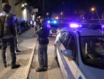 Reggio. Un 25enne rapinato vicino alla stazione da un coetaneo clandestino