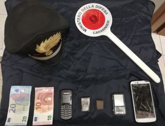 Reggio. Spaccia a minorenni, in arresto pusher 22enne