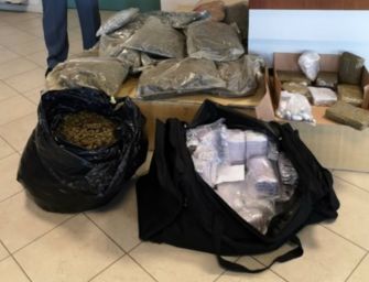 Modena. Parrucchiere 23enne arrestato con 60 kg di droga