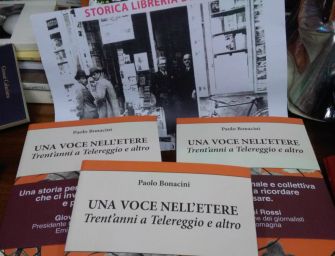 ‘Una voce nell’etere. Trent’anni a Telereggio e altro’, un libro di Paolo Bonacini