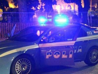 Bologna, 31enne trovata morta in un cassonetto