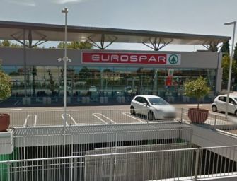 Reggio, Eurospar revoca il licenziamento del dipendente malato di cancro