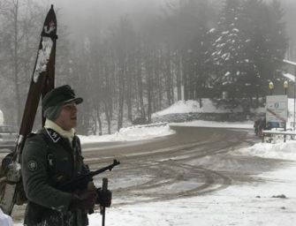 “Vestiti da Ss nel Giorno della Memoria”