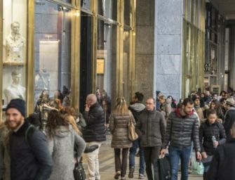 Saldi, in Emilia avvio prudente