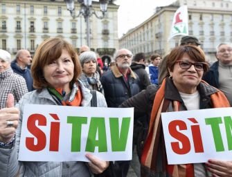 Tav, a Torino 30mila in piazza per il sì all’opera: e c’è anche la Lega