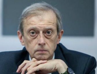 Incidente a Fassino, auguri da Modena