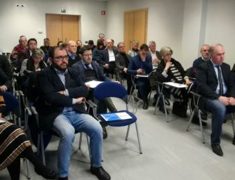 Sindaci e sindacati alla presentazione del bando di Confcooperative Reggio per rigenerare le imprese