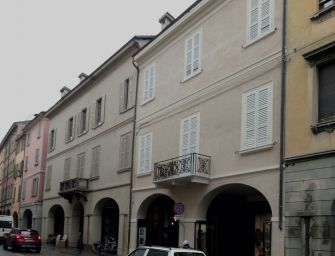 Sicurezza. Emanate sei ordinanze a Reggio: stop all’alcol in via Emilia San Pietro