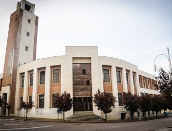 A Predappio con la maglietta choc, condannata a pagare 9mila euro