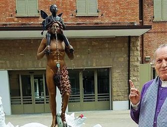 Letame sulla fontana della discordia