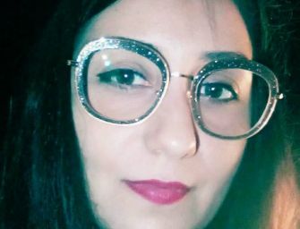 La candidata 5s Jennifer Varini: “Salviamo Reggio, votate Salati”. Polemiche