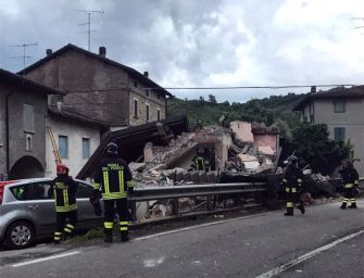 Esplosione di una casa a Mazzalasino, morto il 47enne che ci abitava