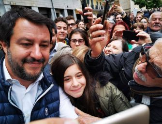 Capo della Lega a Carpi: selfie e contestazione