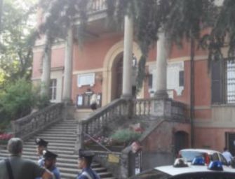 Pd Bibbiano: solidarietà al sindaco e amico Andrea Carletti