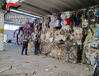 Luzzara. Rifiuti pericolosi: sequestrato un capannone, 3 denunce