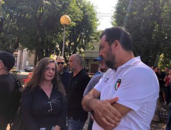 Caso affidi, Salvini applaude la Cuccarini