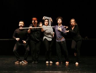 Giovedì 22 agosto alle 21 al teatro Cavallerizza di Reggio la commedia “Rumori di guerra”