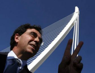 Calatrava condannato: dovrà pagare 78mila euro per il suo ponte a Venezia
