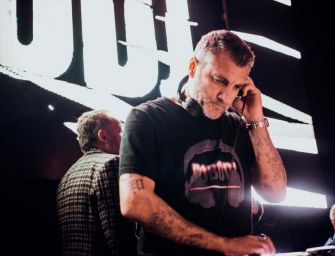 Bobo Vieri dj fa ballare Reggio Emilia