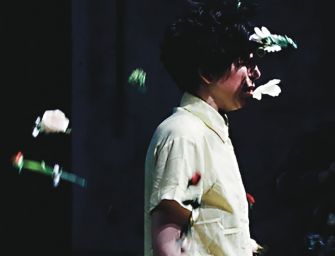 Domenica 22 settembre al Festival Aperto di Reggio arriva “Her-on”, dialogo solitario sul diventare adulti