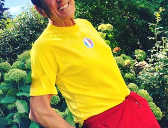 Gianni Morandi in giallo-rosso: riusciranno a fare qualcosa di buono?