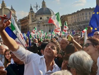 Renzi lascia il Pd: manca visione futuro