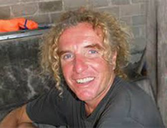 52enne di Guastalla ucciso a coltellate in Indonesia