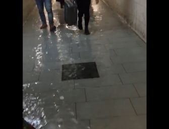 Video Reggio, allagato tunnel della stazione