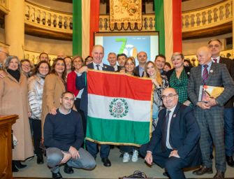 Il Primo Tricolore a Confcooperative