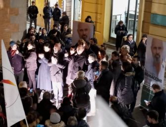 Bonaccini a Reggio: tutti i sondaggi dicono che siamo avanti noi