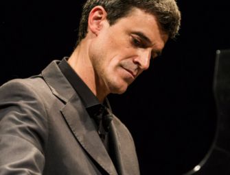 Reggio. Cavallerizza: lezioni-concerto di Ferrari partono da Scarlatti