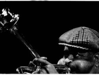 Lampi di jazz. Le fotografie di Codazzi al Metropolis