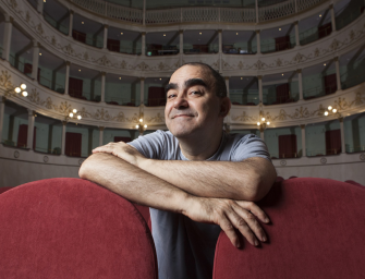 L’omaggio di Elio a Malaguzzi