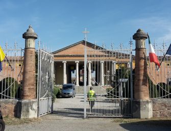 Cimiteri di Modena, sepolture anche la domenica e nei festivi
