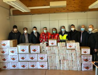 Reggio. Associazione cinese dona mascherine, tute e disinfettanti a Cri e Protezione civile
