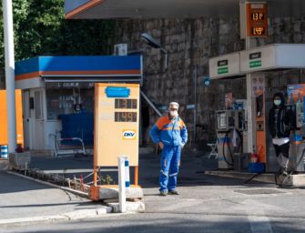 Stop benzinai, il garante: revocare subito