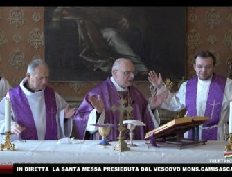 Coronavirus, anche la Chiesa si adegua: celebrazioni eucaristiche trasmesse in diretta streaming online