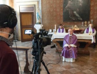 Reggio. Il 25 marzo 2 dirette per pregare con monsignor Camisasca