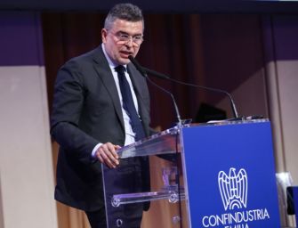 Industriali: letale altra chiusura