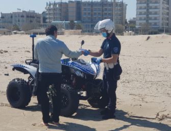 Emilia-Romagna, bagni in mare restano vietati