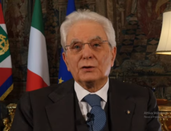Reggio. Mattarella: Tricolore riassume identità del nostro popolo