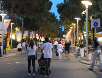 Turismo, settore in regione prova a reagire