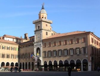 Oltre 1.500 candidati per 22 posti da amministrativo al Comune di Modena