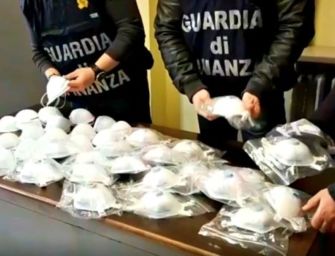La Guardia di Finanza di Modena sequestra 157mila mascherine