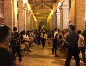 Coronavirus. In Emilia focolai per giovani rientrati da vacanze