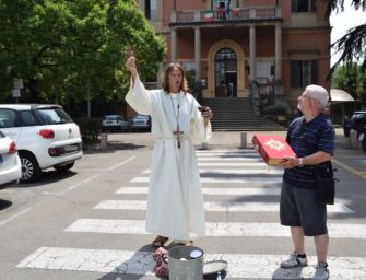Il sedicente esorcista David: torno a Bibbiano