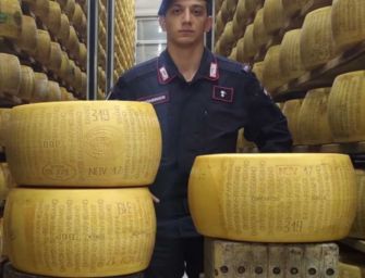 Gattatico. Furti di forme di Parmigiano Reggiano, denunciati il casaro e il suo aiuto