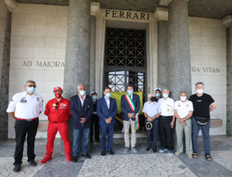 Omaggio di Modena a 32 anni dalla scomparsa di Enzo Ferrari
