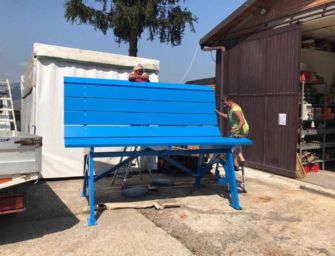 Prignano, panca gigante sul monte Pedrazzo